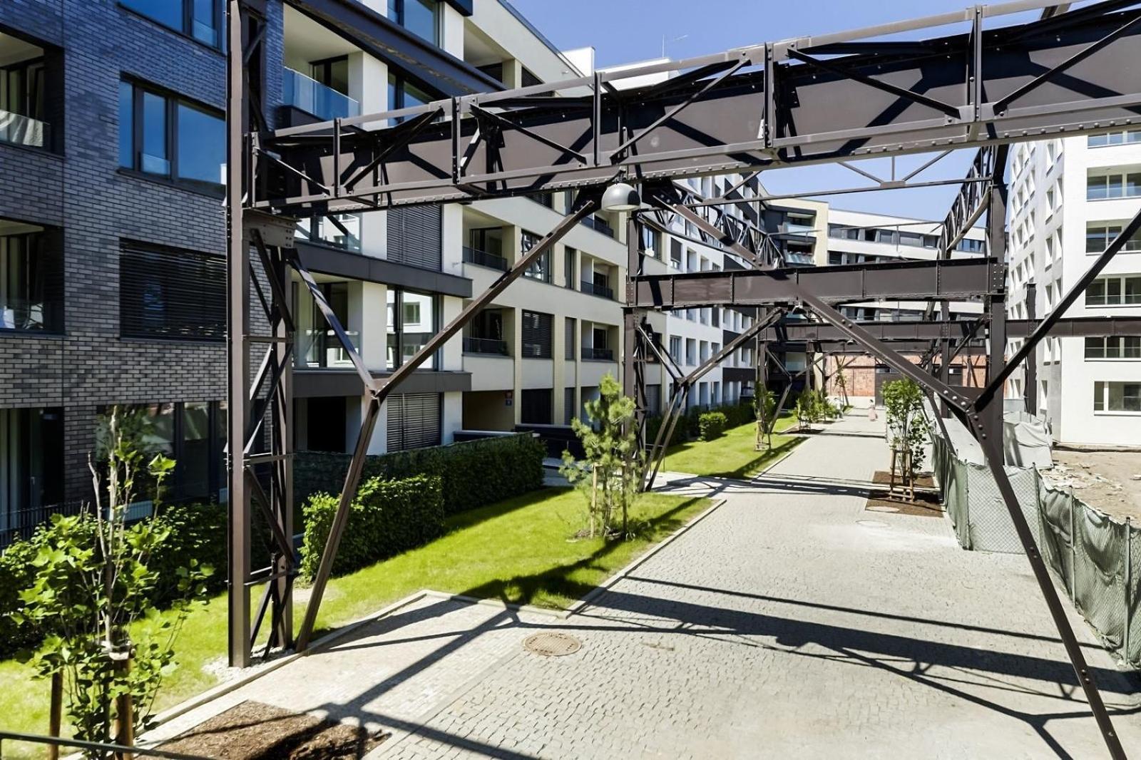 Holesovice Delight: Modern Comfort With A Twist In Prague 7 Bagian luar foto