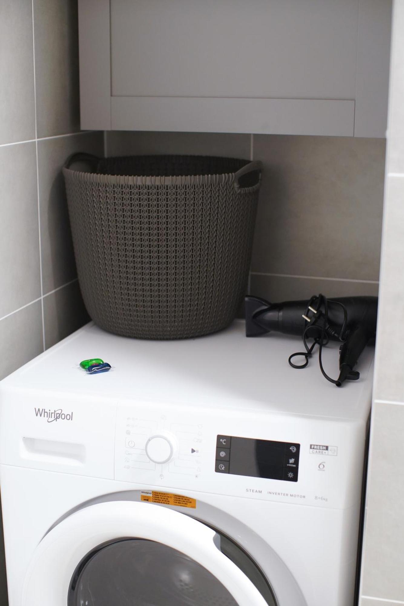 Holesovice Delight: Modern Comfort With A Twist In Prague 7 Bagian luar foto