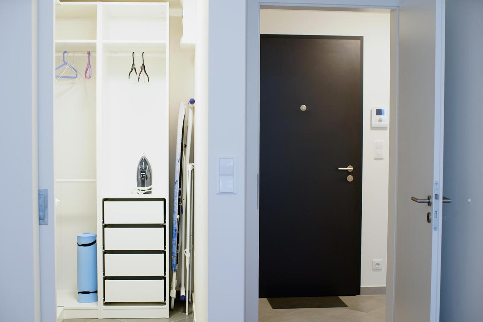 Holesovice Delight: Modern Comfort With A Twist In Prague 7 Bagian luar foto