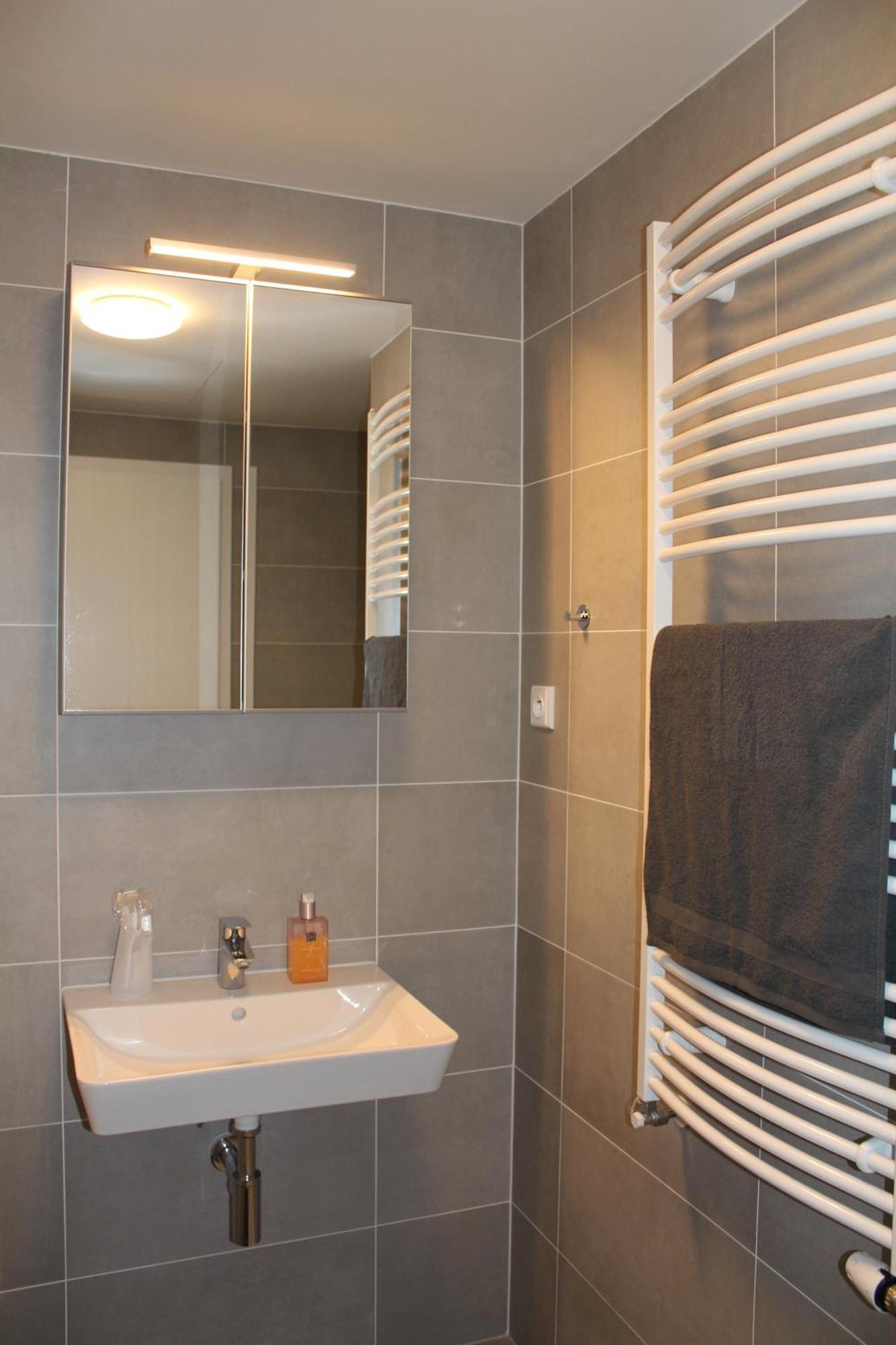 Holesovice Delight: Modern Comfort With A Twist In Prague 7 Bagian luar foto